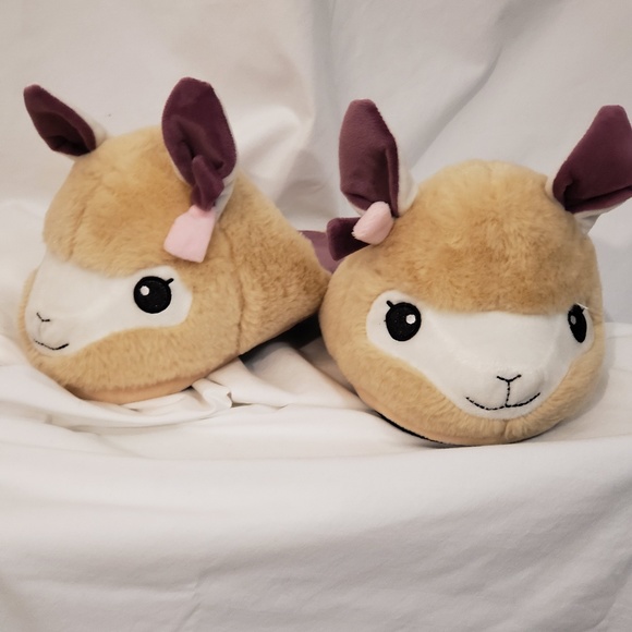 llama mule slippers